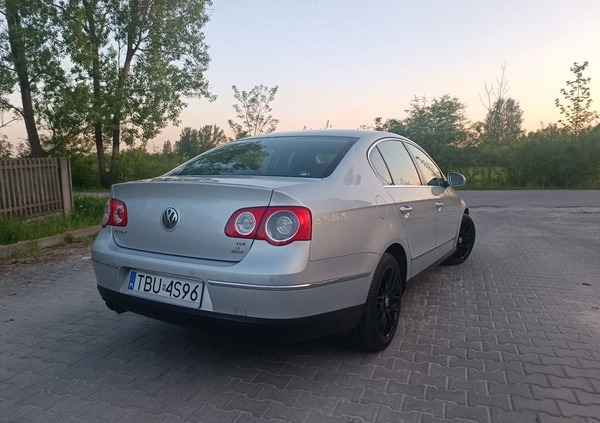 Volkswagen Passat cena 18500 przebieg: 301700, rok produkcji 2009 z Brzostek małe 92